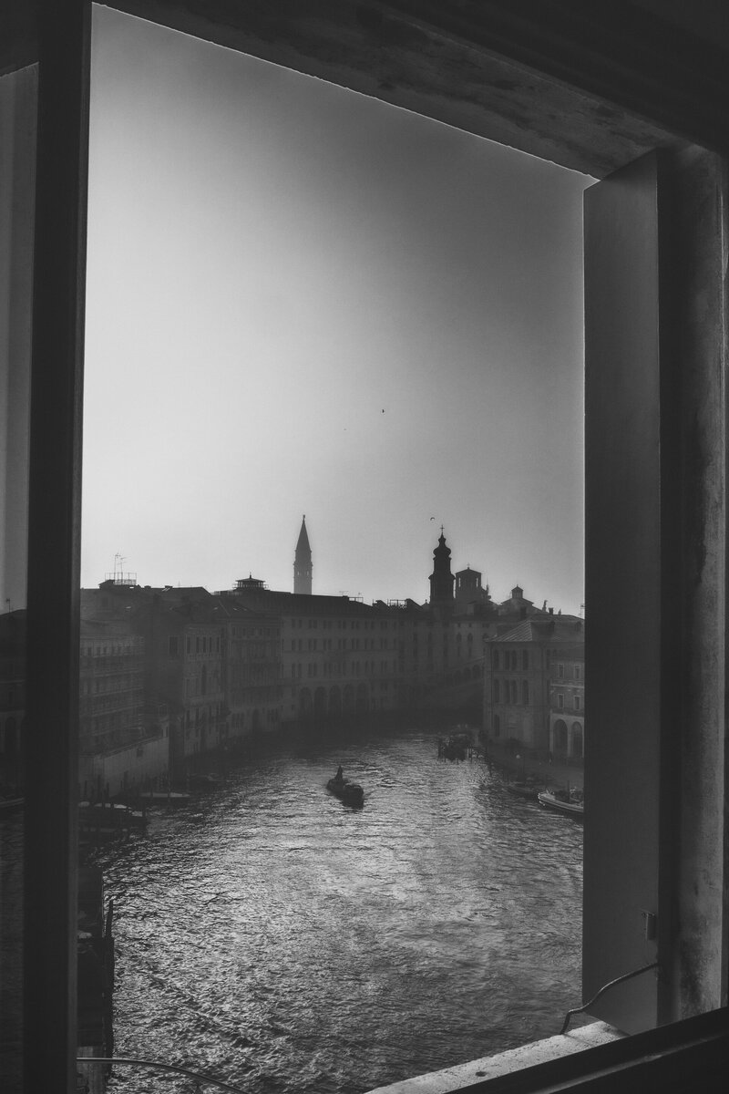 Fenster zum Canal